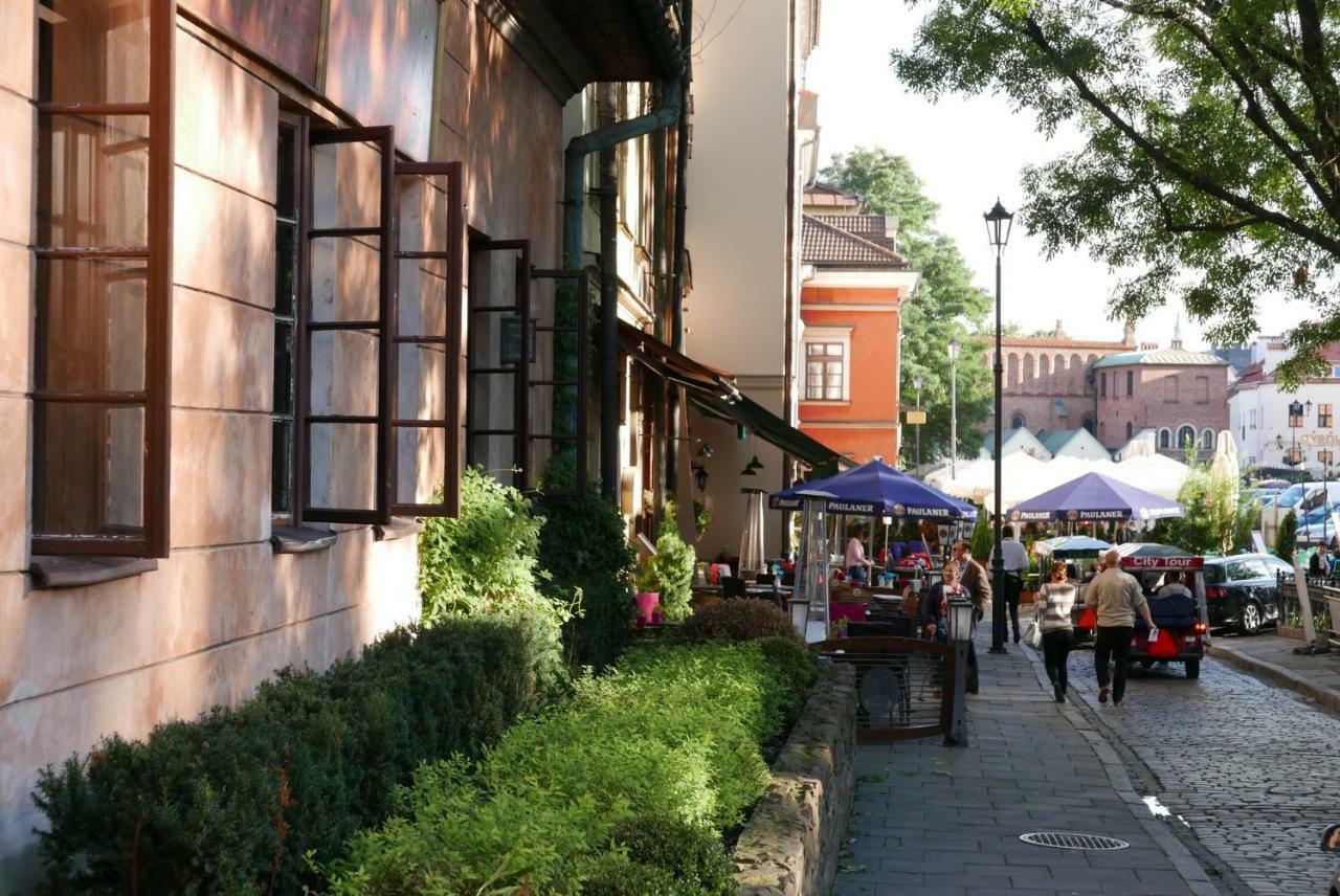Sunflower Apartment Cracovia Esterno foto