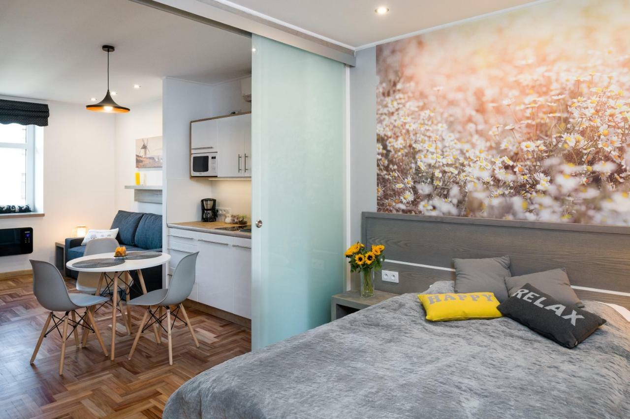 Sunflower Apartment Cracovia Esterno foto