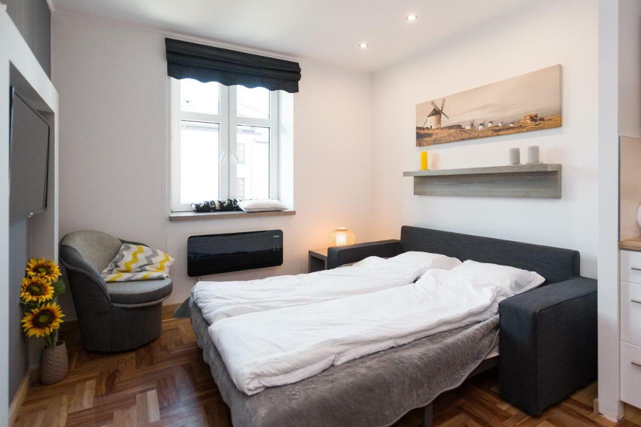 Sunflower Apartment Cracovia Esterno foto