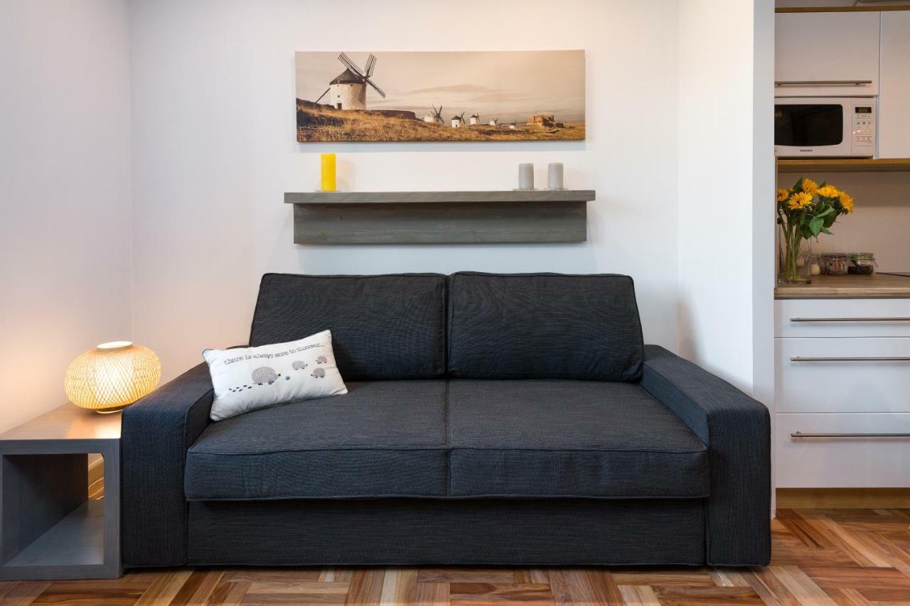 Sunflower Apartment Cracovia Esterno foto