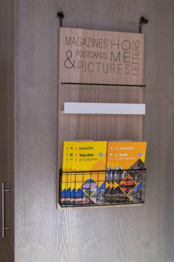 Sunflower Apartment Cracovia Esterno foto
