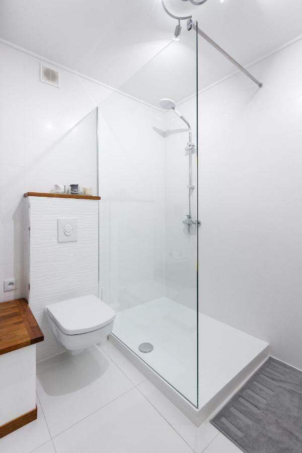 Sunflower Apartment Cracovia Esterno foto